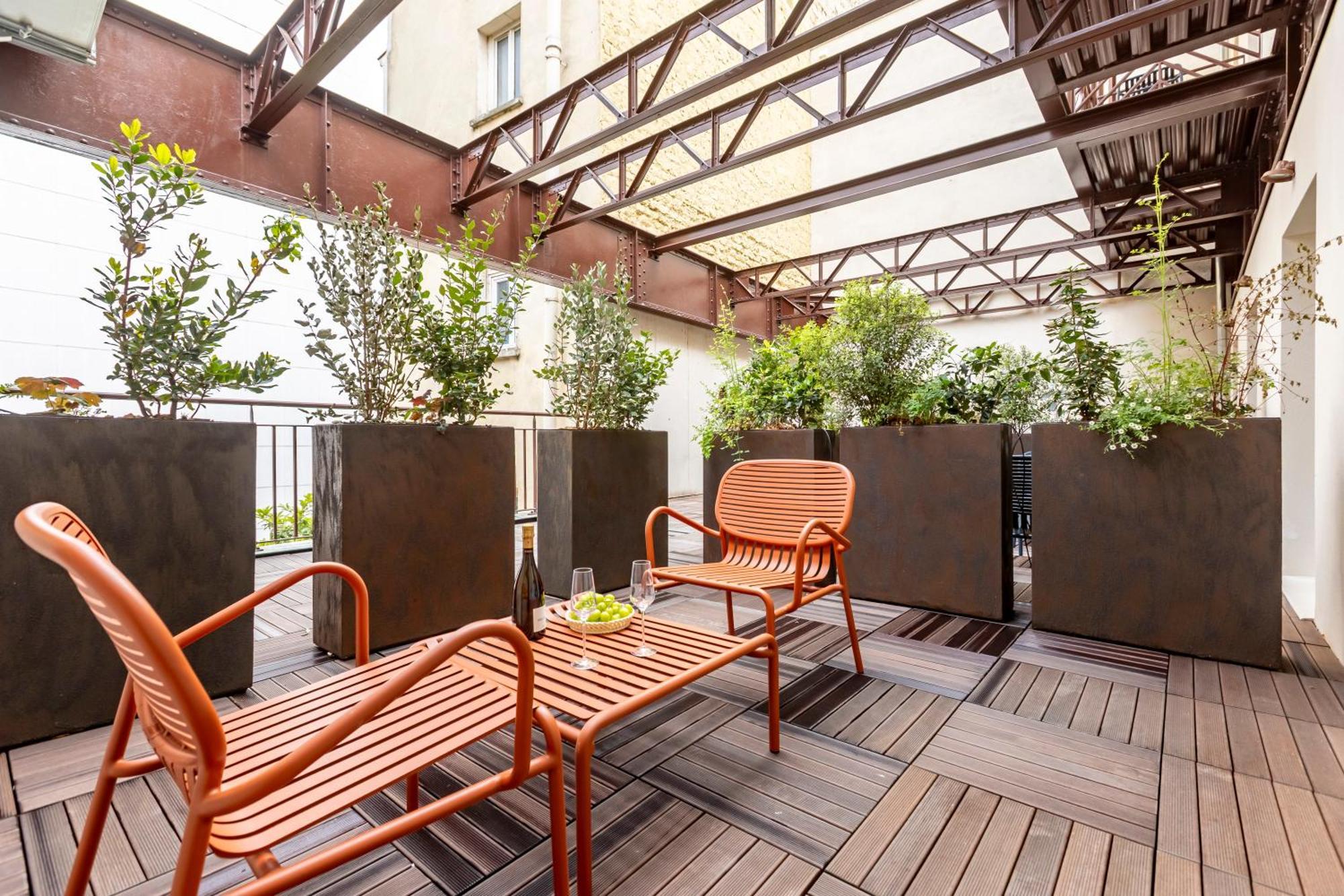 Suites Fl By Sweett Paris Exterior photo